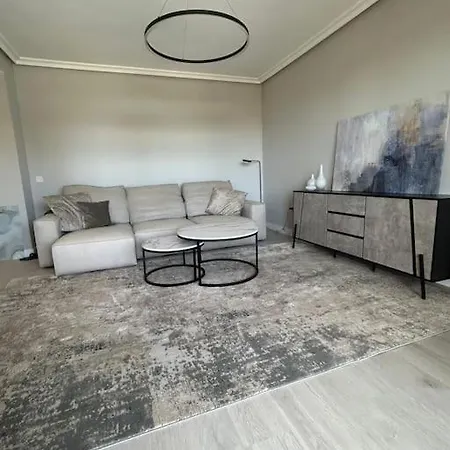 Apartment Designed New Modern 2br In Marbella