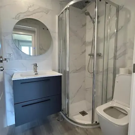 Designed New Modern 2br In Marbella